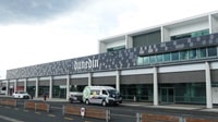 ダニーデン空港スーパーシャトル