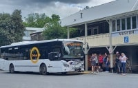 アロータウン行Orbus路線4ルートバス