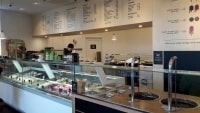 パタゴニア・アイスクリームリー＆チョコレートリークイーンズタウンReesストリート店